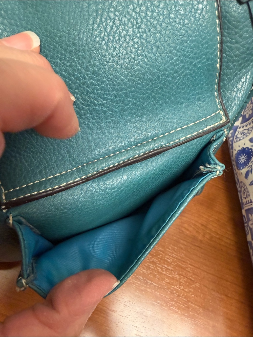 Shirleah Shoulder Bag Blue - Picture 6 of 8